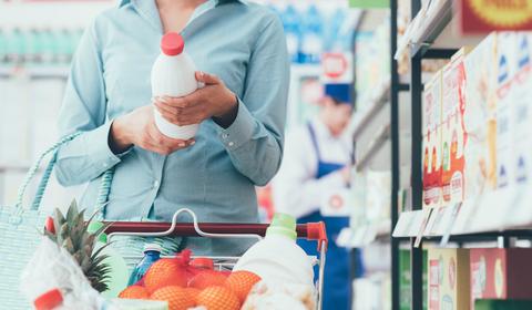 Food Safety Woman supermarket