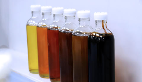 Différents types de biocarburants en laboratoire