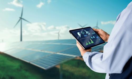 Wind turbine and solar panels powerplant