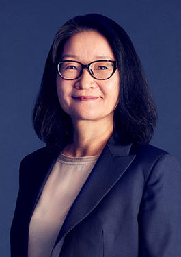Portrait of Catherine Chen