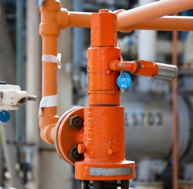 Machines soutenant la production, le traitement et la fiabilité des opérations pétrolières et gazières.
